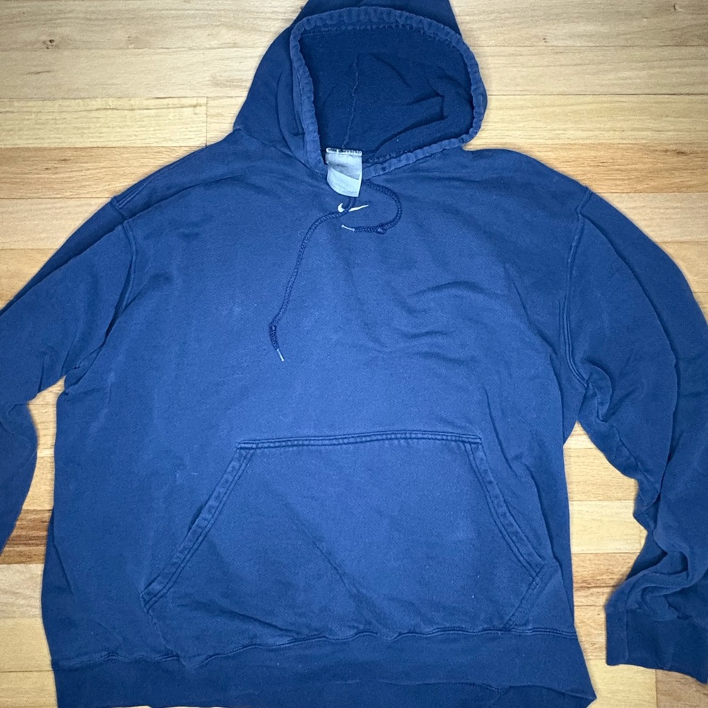 Nike Y2K Vintage Center Swoosh Hoodie - Picture 8 of 8